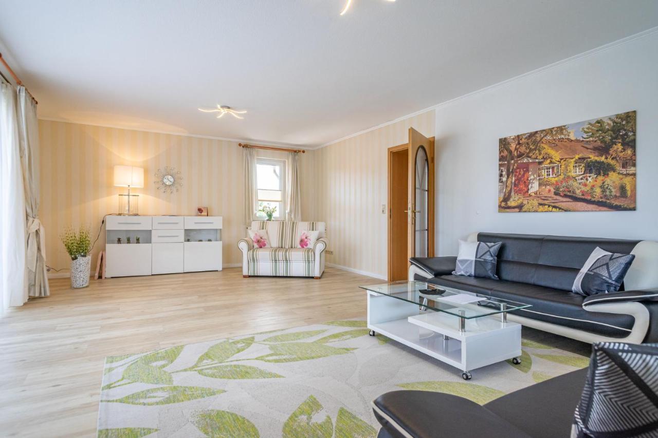 Pension Bergen Берген-ауф-Рюген Экстерьер фото